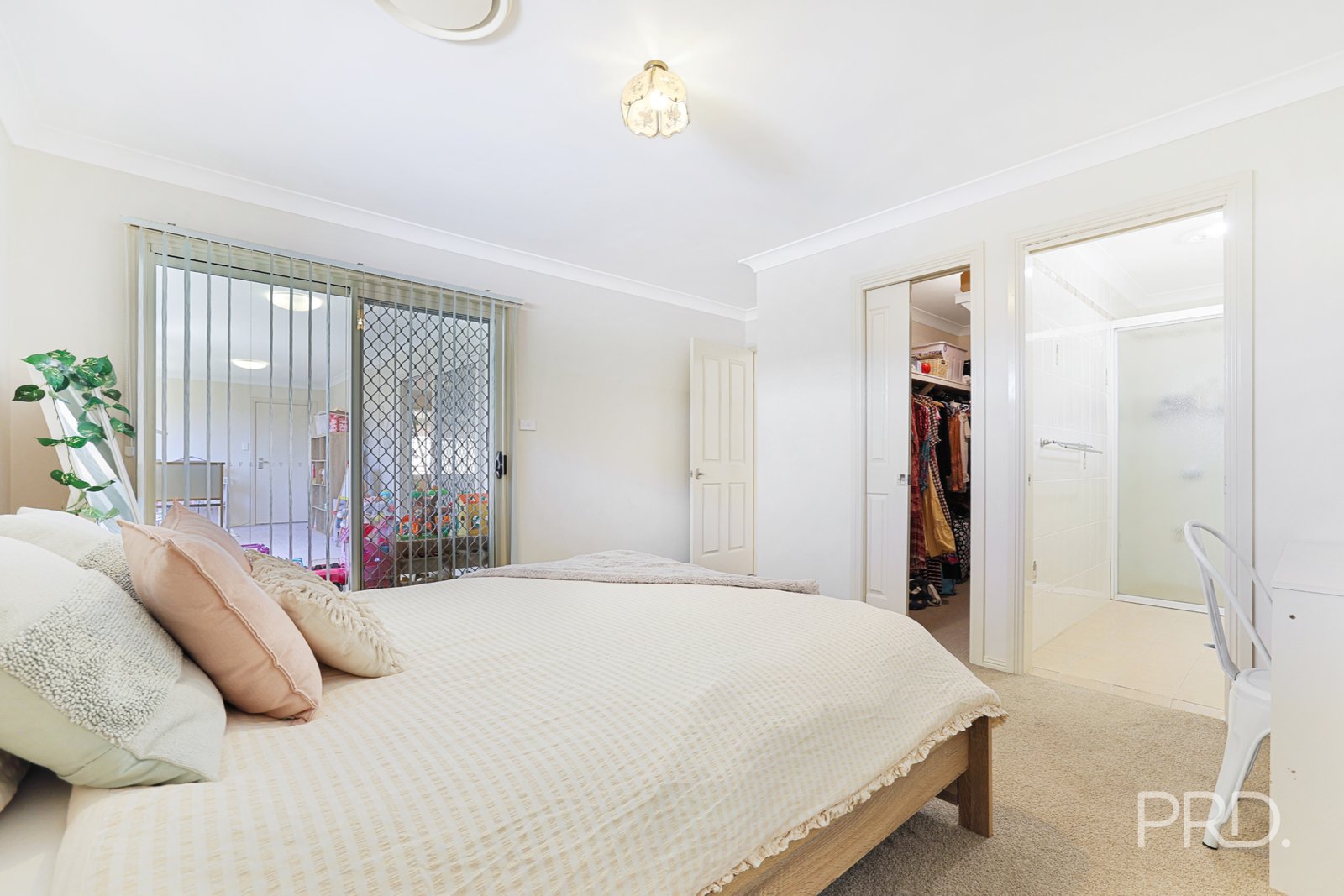 18 Gungurru Close CALALA 18