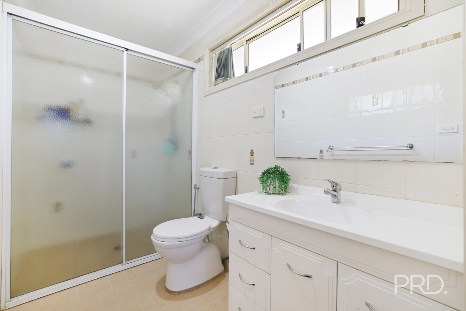 18 Gungurru Close CALALA 19