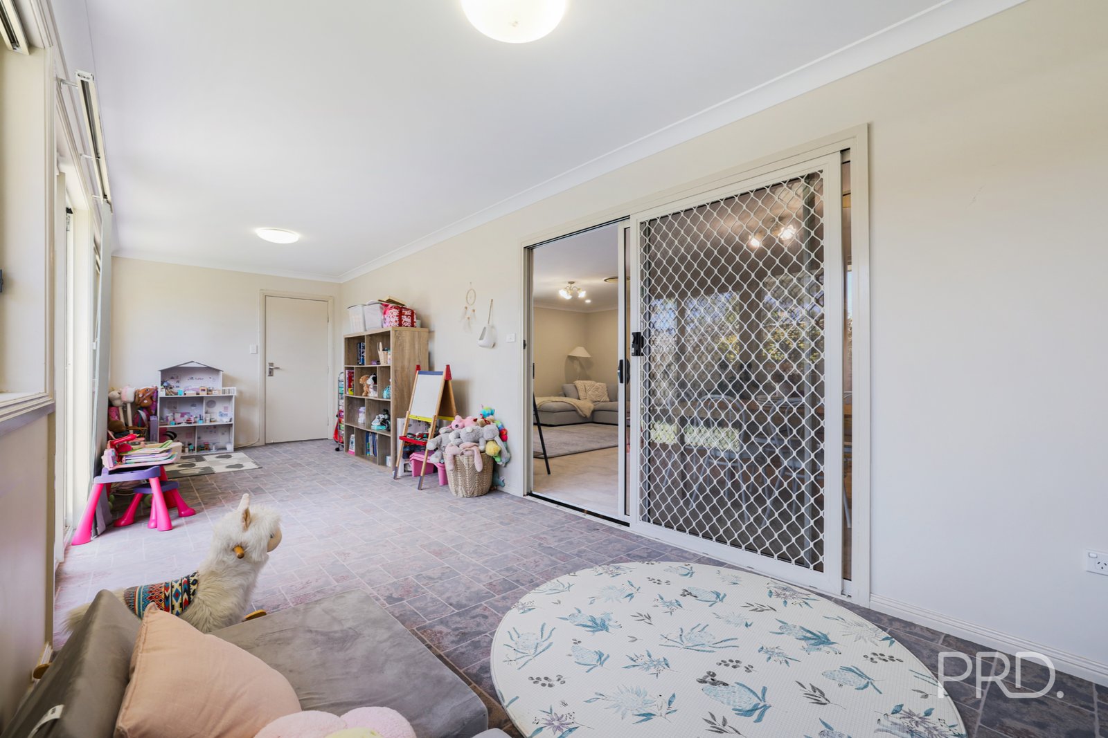 18 Gungurru Close CALALA 21