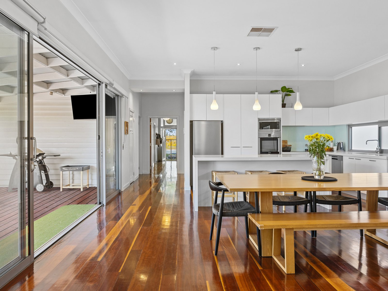 Gallery: 18 Hargreaves Street