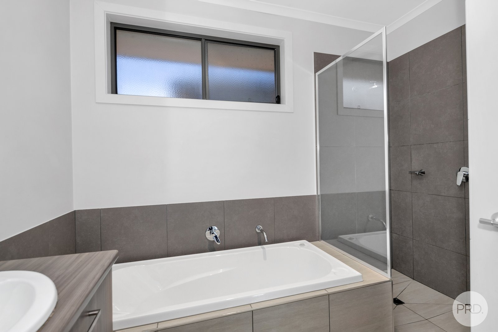 18 Harris Drive LUCAS 13