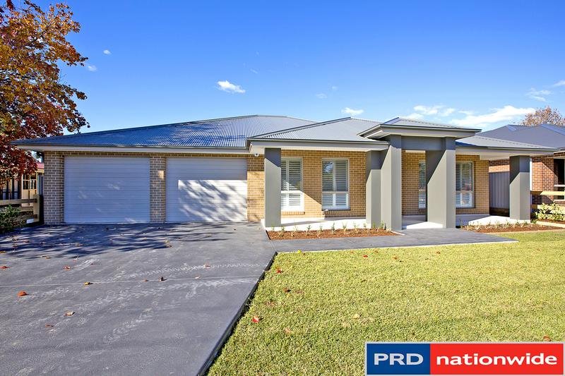 18 Hawkesbury Street PITT TOWN 2