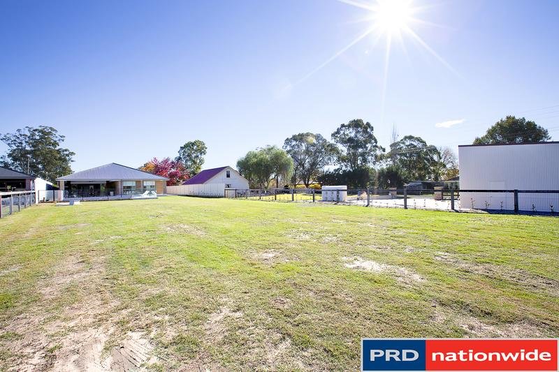 18 Hawkesbury Street PITT TOWN 25