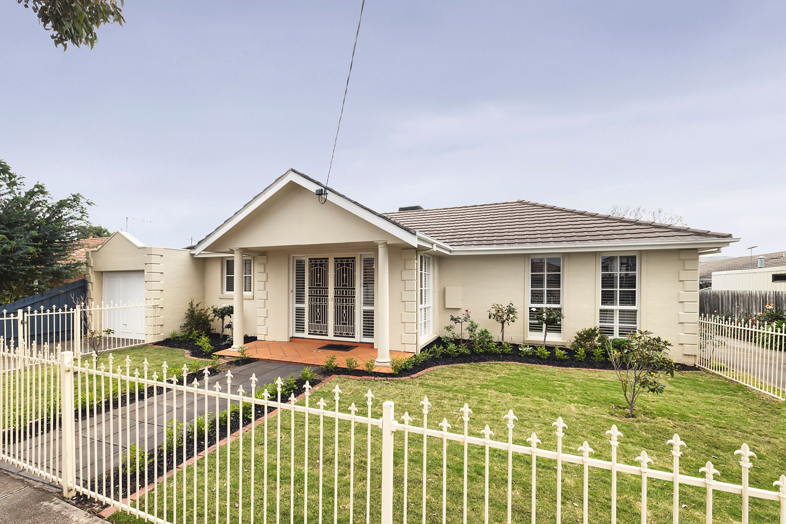 1/8 Hazel Grove, Pascoe Vale VIC 3044