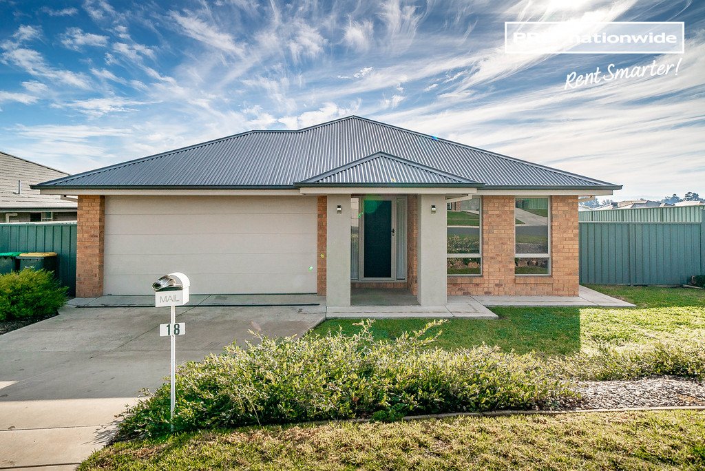 18 Hazelwood Drive FOREST HILL 1