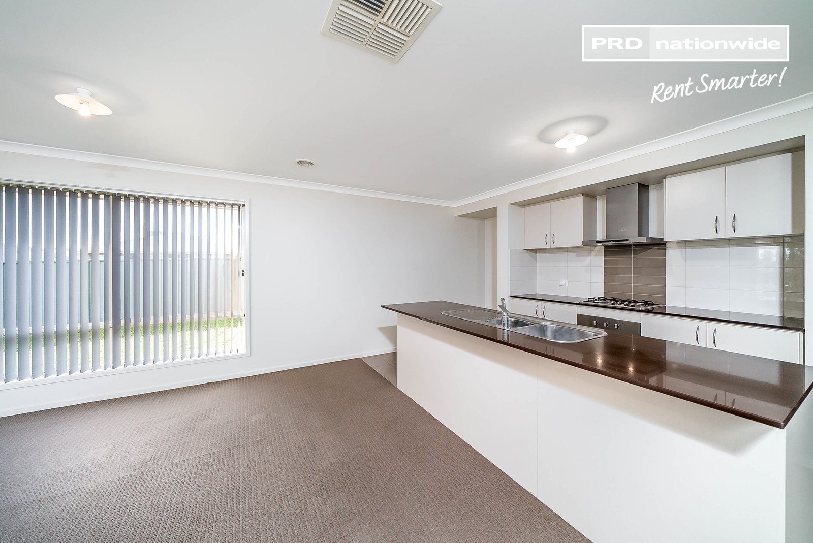 18 Hazelwood Drive FOREST HILL 4