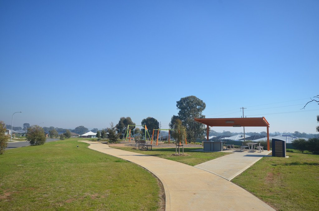 18 Hazelwood Drive FOREST HILL 9