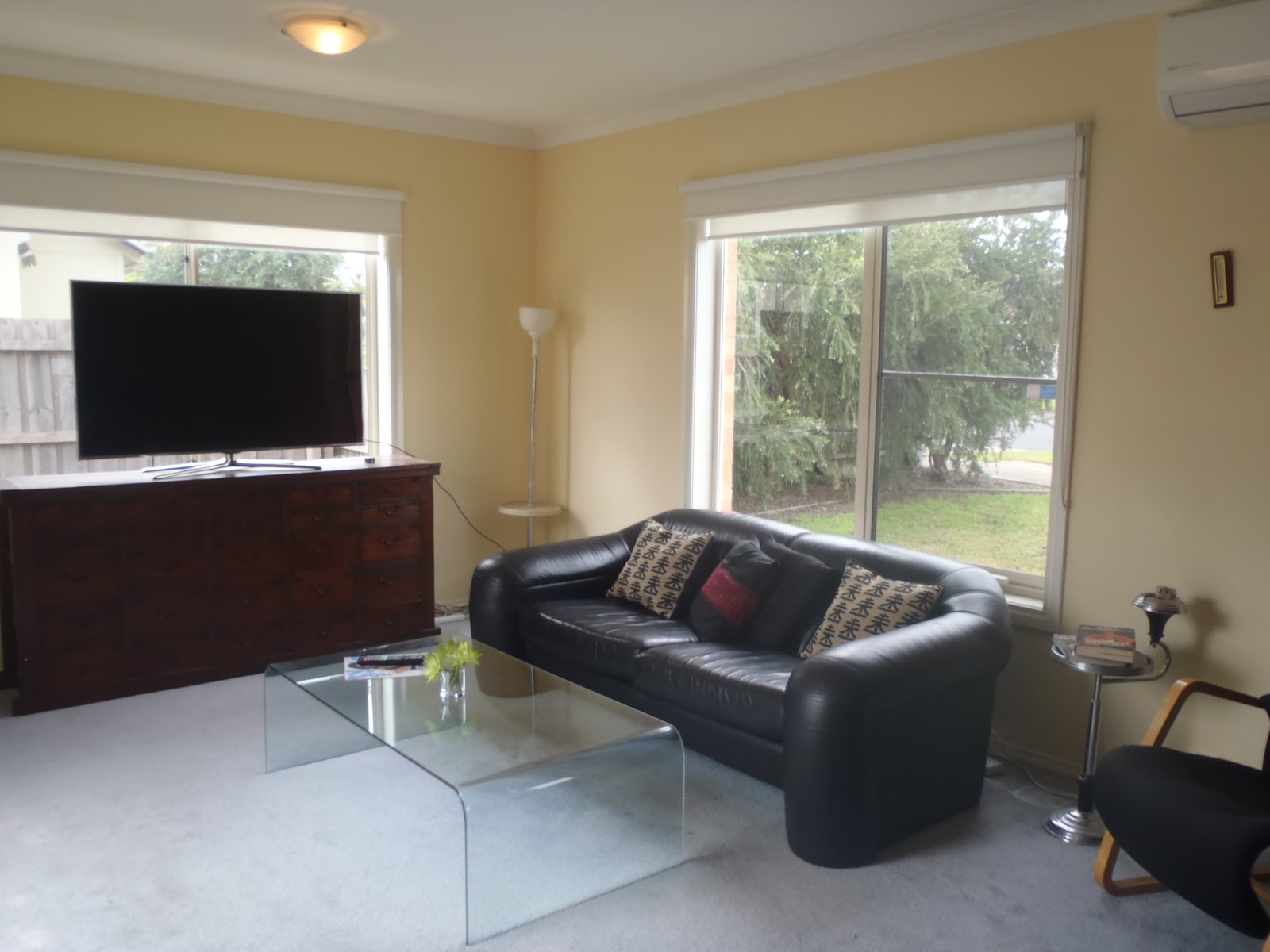 Gallery: 18 Helmer Crescent