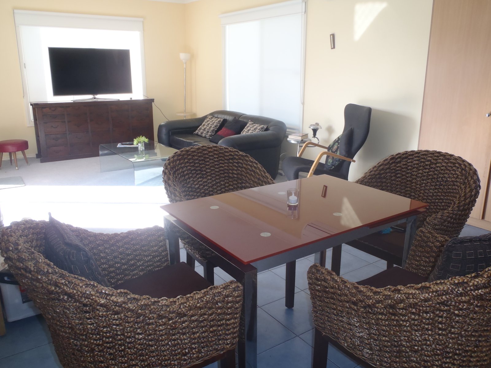 Gallery: 18 Helmer Crescent