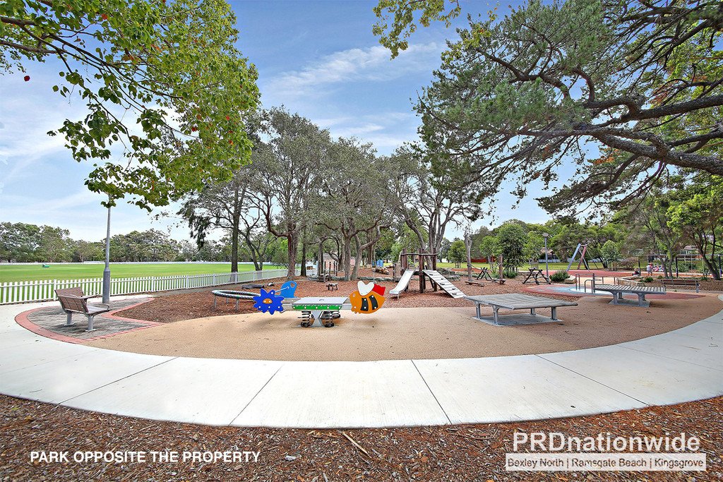 18 Henderson Road BEXLEY 8