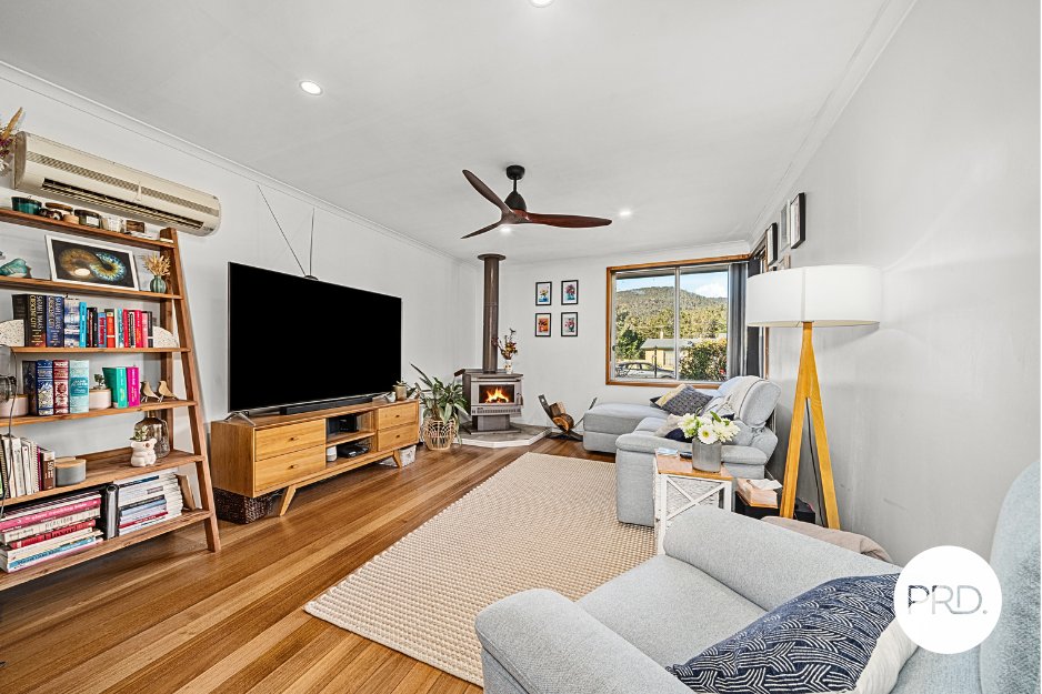 18 Henry Crescent NEW NORFOLK 2