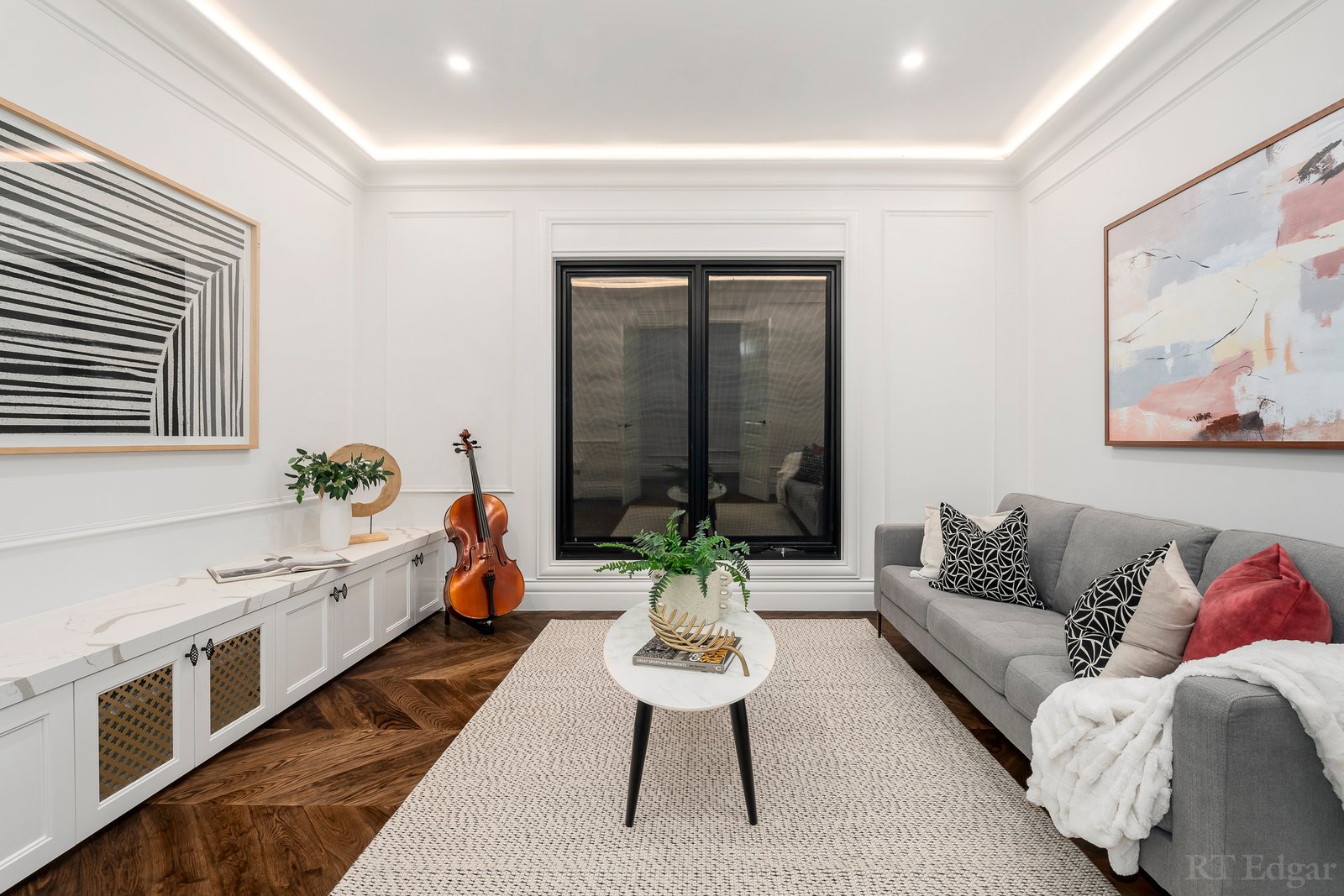 Real Estate and Property in 18 Hertford Crescent, Balwyn, VIC