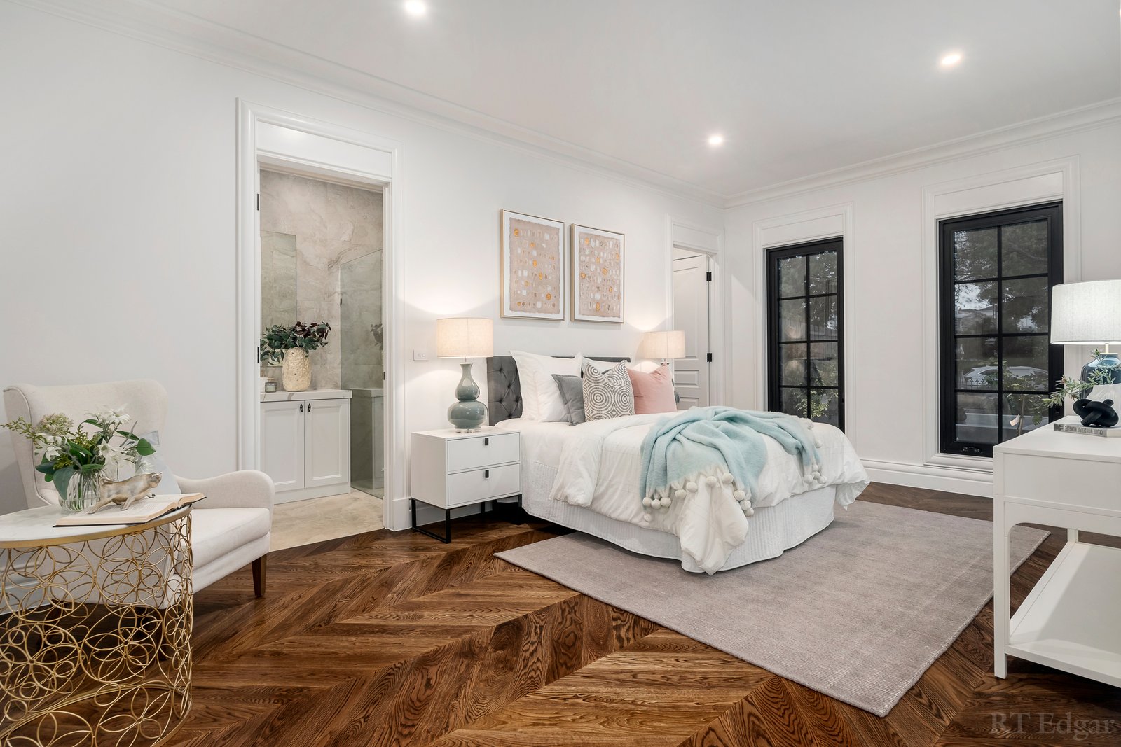 Real Estate and Property in 18 Hertford Crescent, Balwyn, VIC