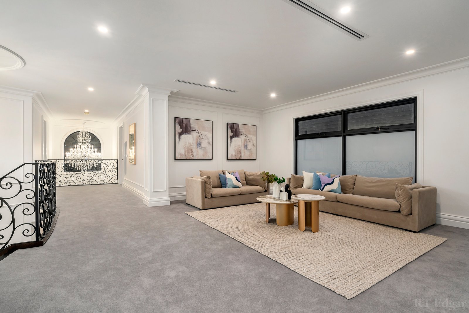 Real Estate and Property in 18 Hertford Crescent, Balwyn, VIC