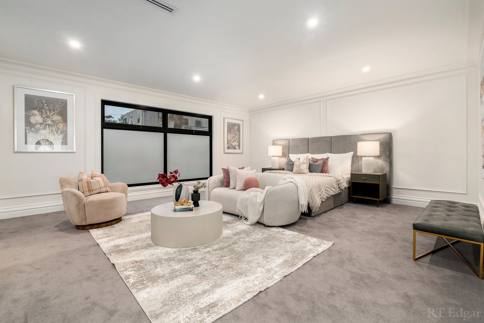 Real Estate and Property in 18 Hertford Crescent, Balwyn, VIC