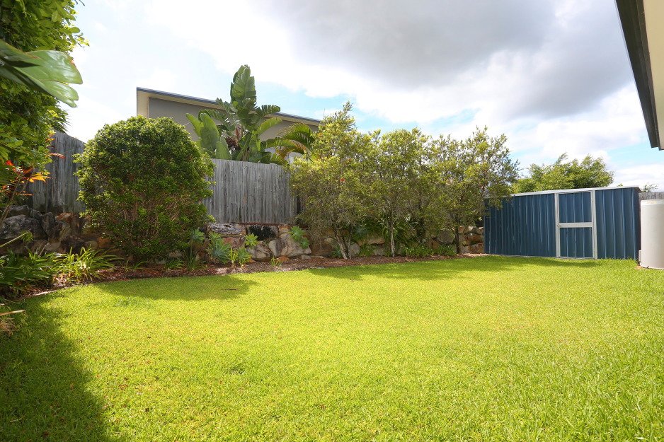 18 Highcrest Circuit MOLENDINAR 22