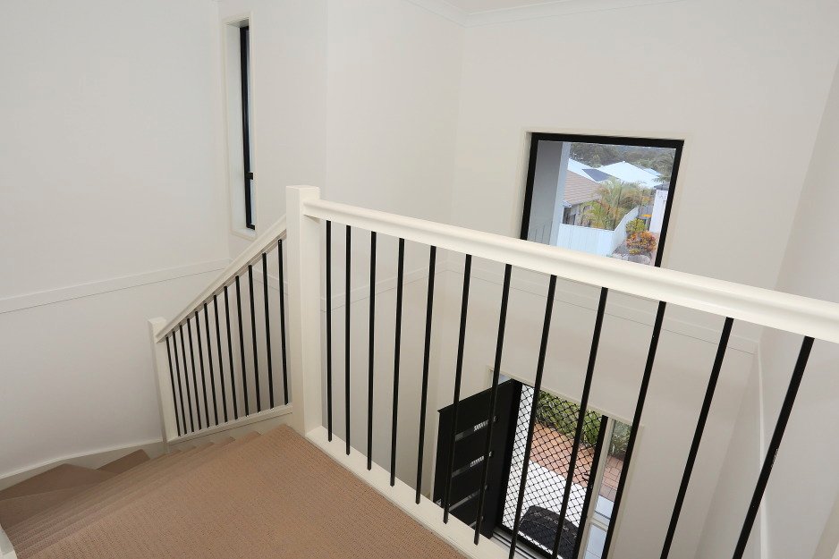 18 Highcrest Circuit MOLENDINAR 18