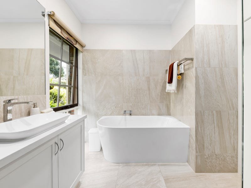 Real Estate and Property in 18 Hillcrest Road, Warrandyte South, VIC