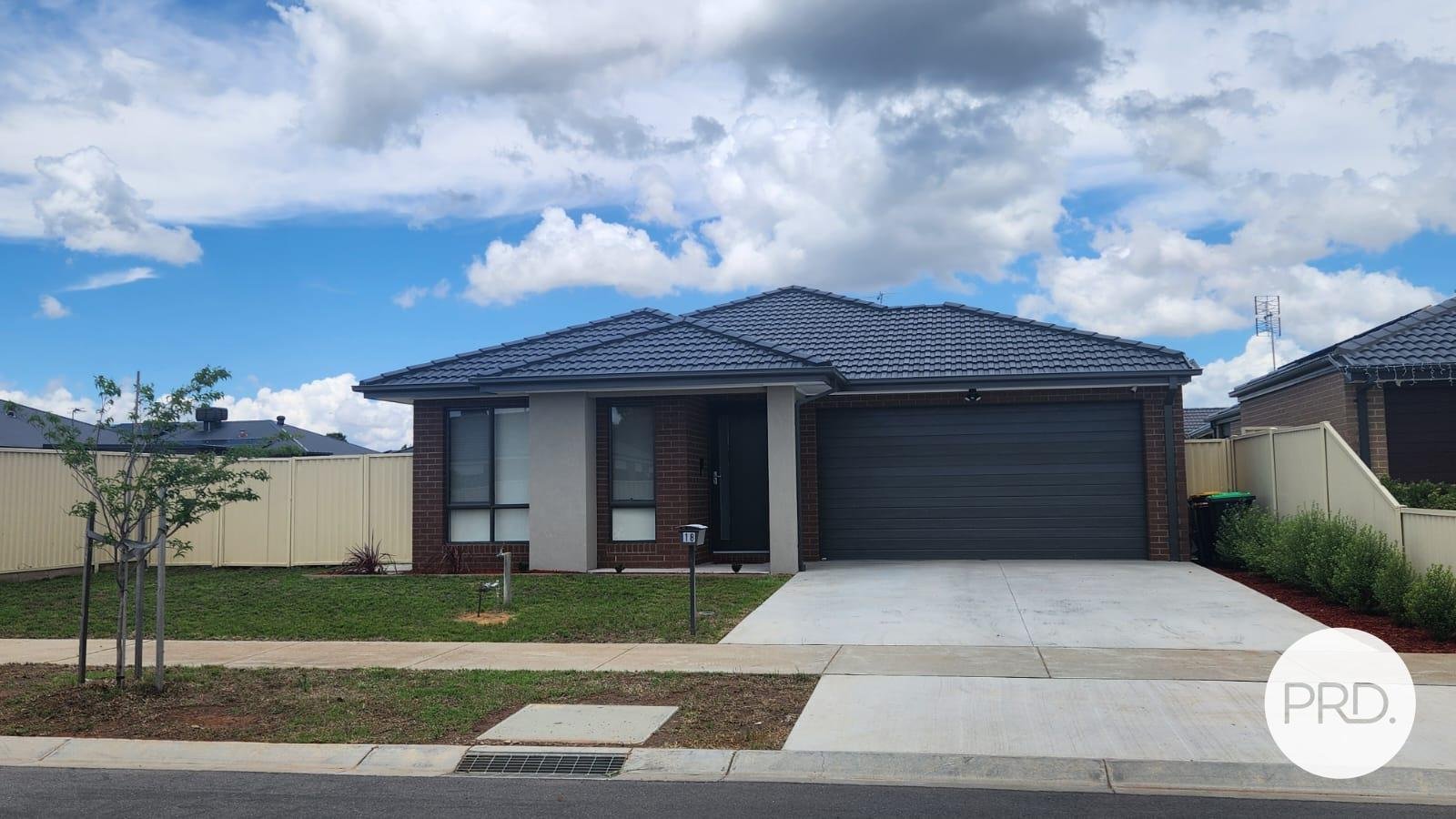 18 Hillsborough Avenue SHEPPARTON 1