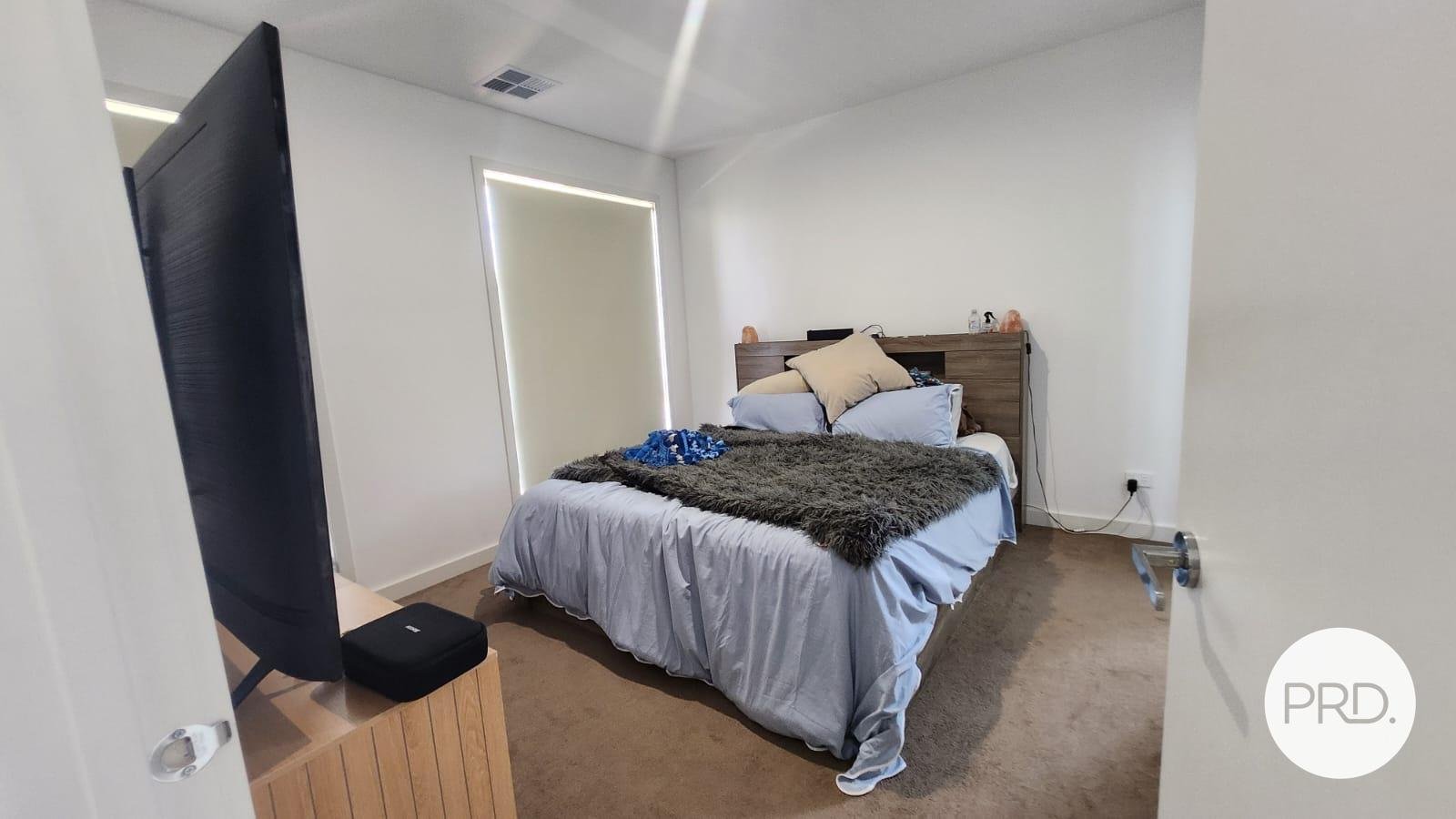 18 Hillsborough Avenue SHEPPARTON 8