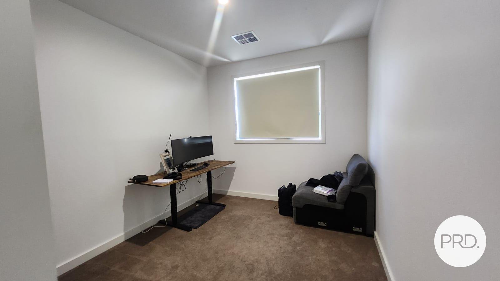 18 Hillsborough Avenue SHEPPARTON 9