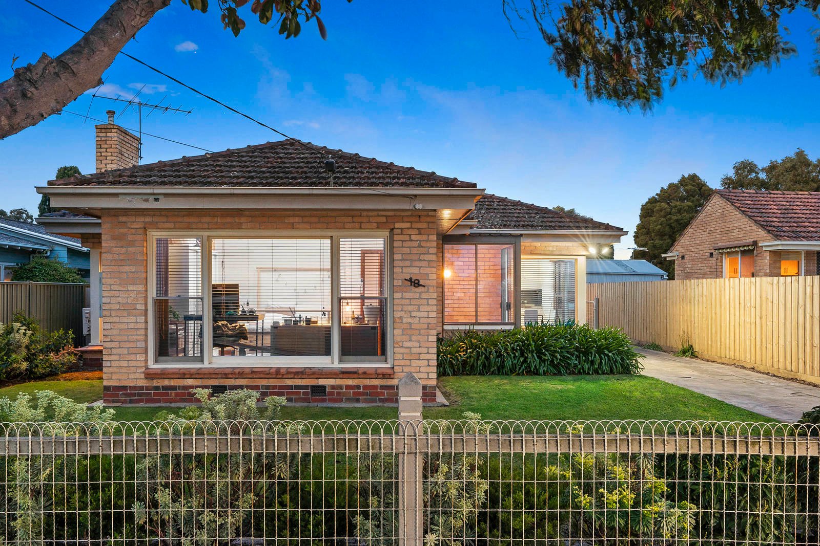 18 Hilltop Street, Herne Hill VIC 3218 Buxton 2022