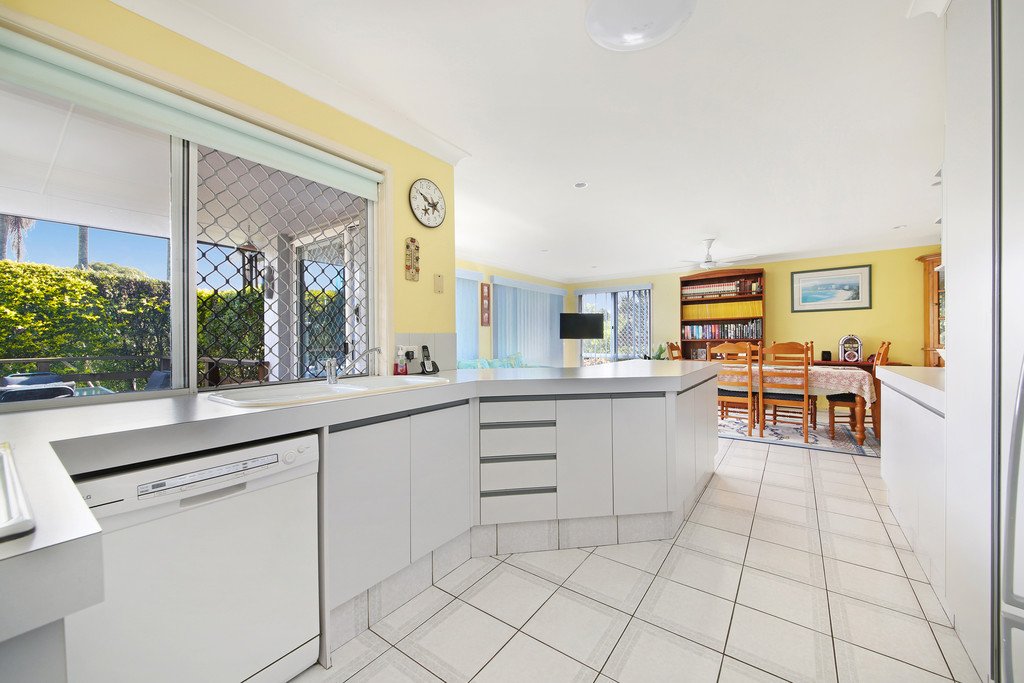 18 Hindmarsh Court ROBINA 4