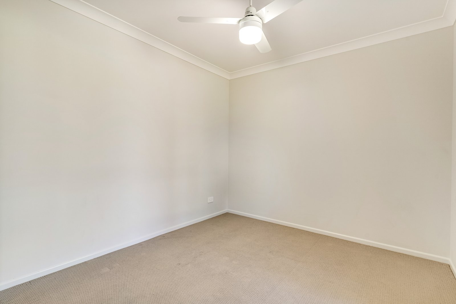 18 Homestead Avenue GOONELLABAH 13