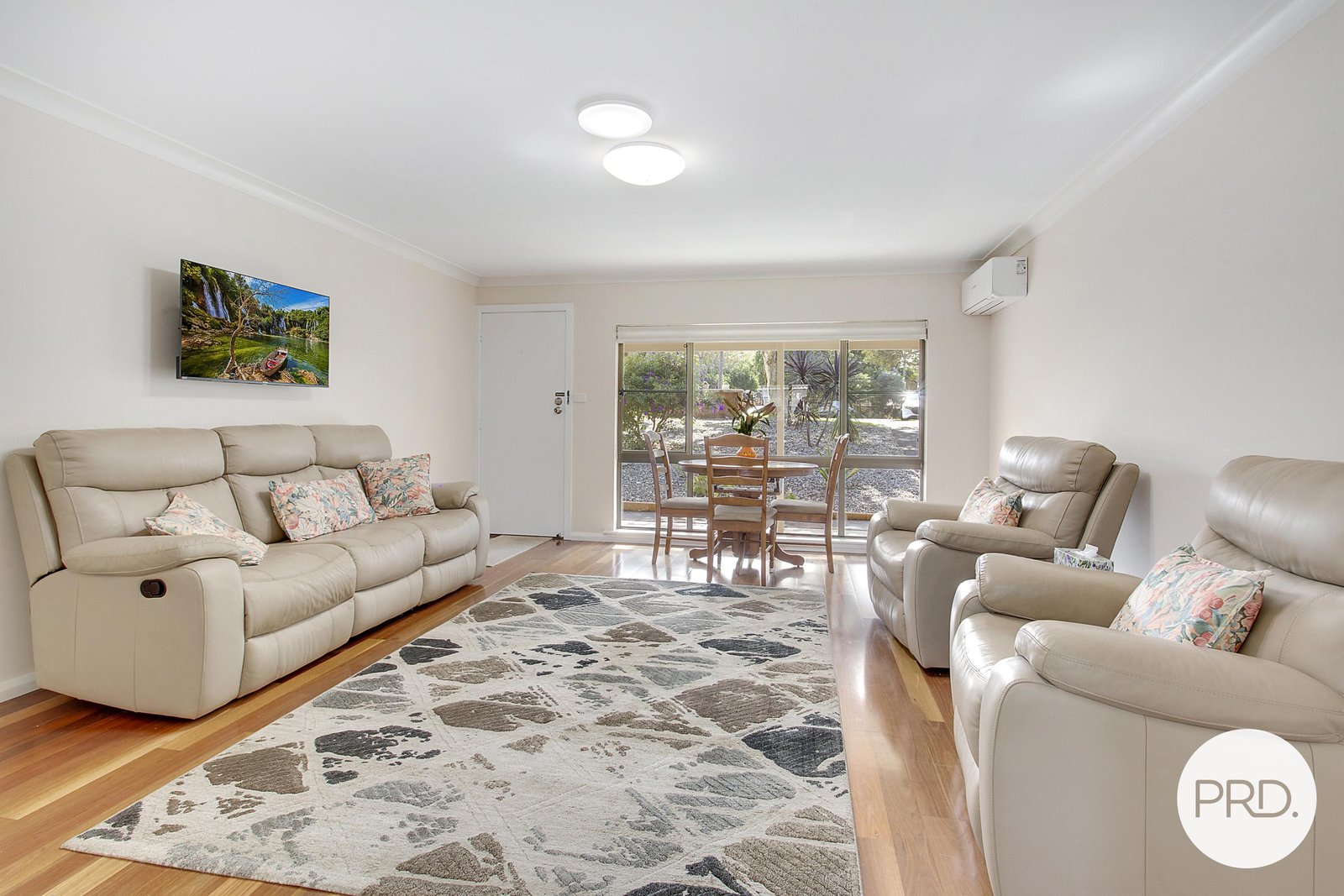 1/8 Hope Close DUNBOGAN 5