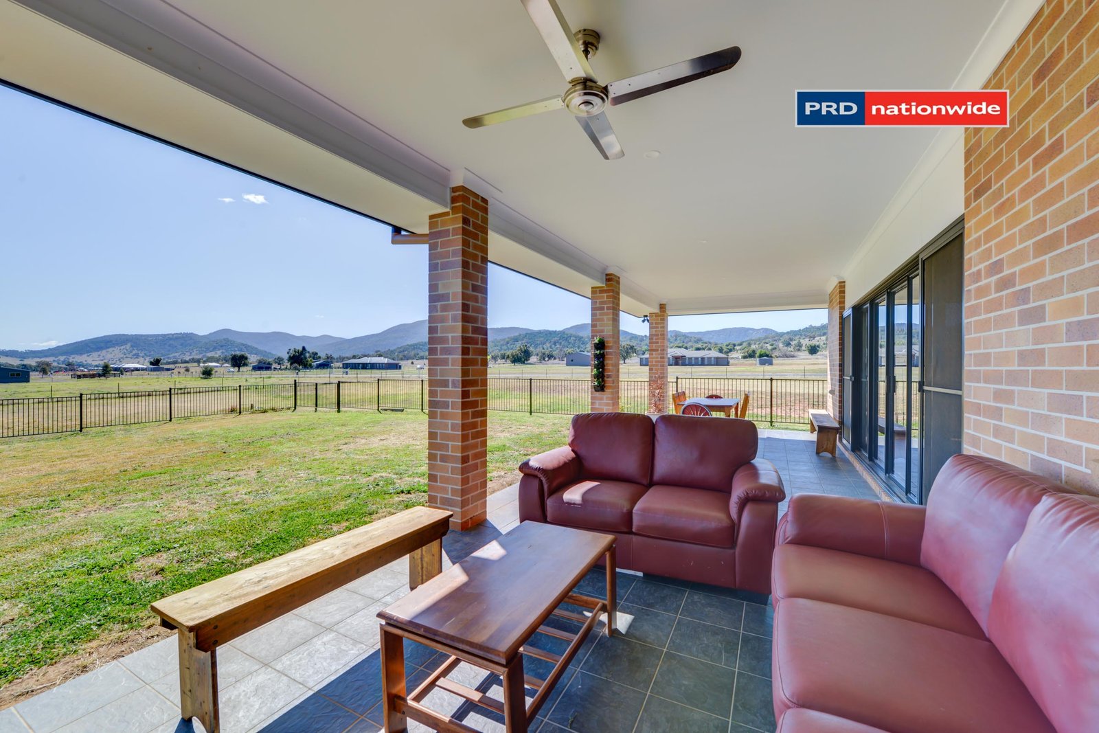 18 Horseshoe Place TAMWORTH 10