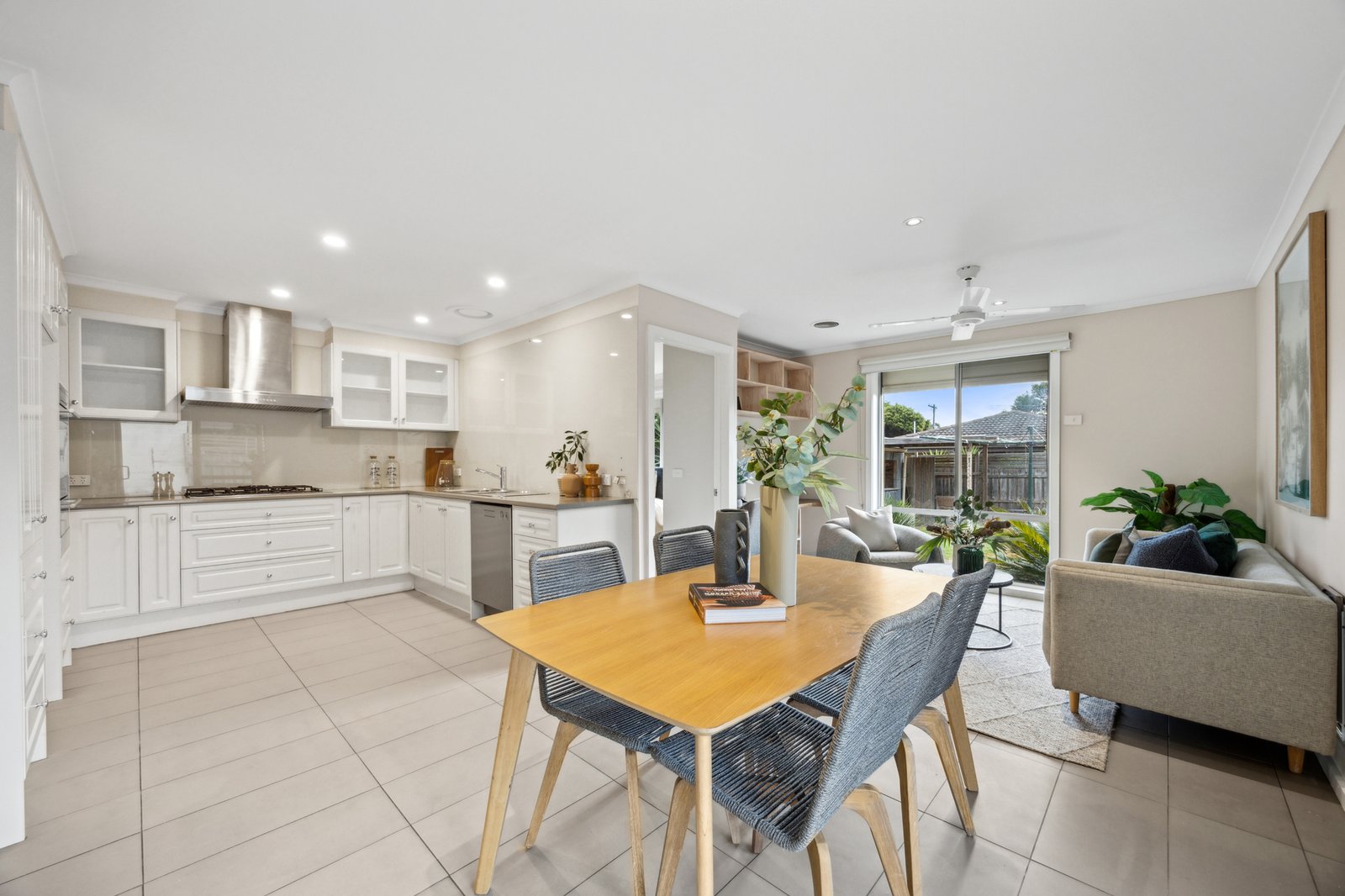 Gallery: 18 Howard Road