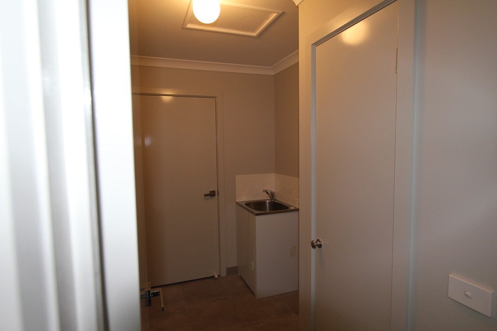 18 Hyacinth Grove WENDOUREE 8