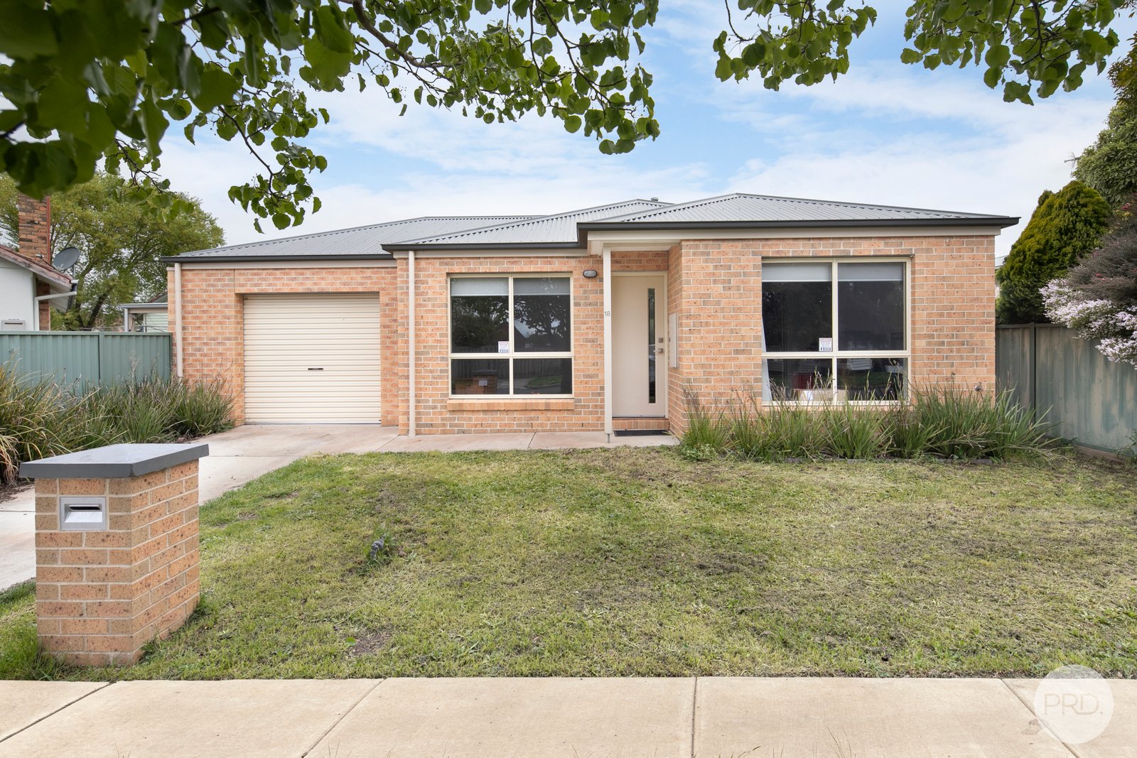 18 Hyacinth Grove WENDOUREE VIC 3355