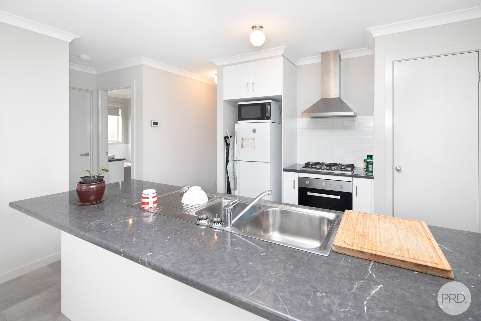 18 Hyacinth Grove WENDOUREE 4