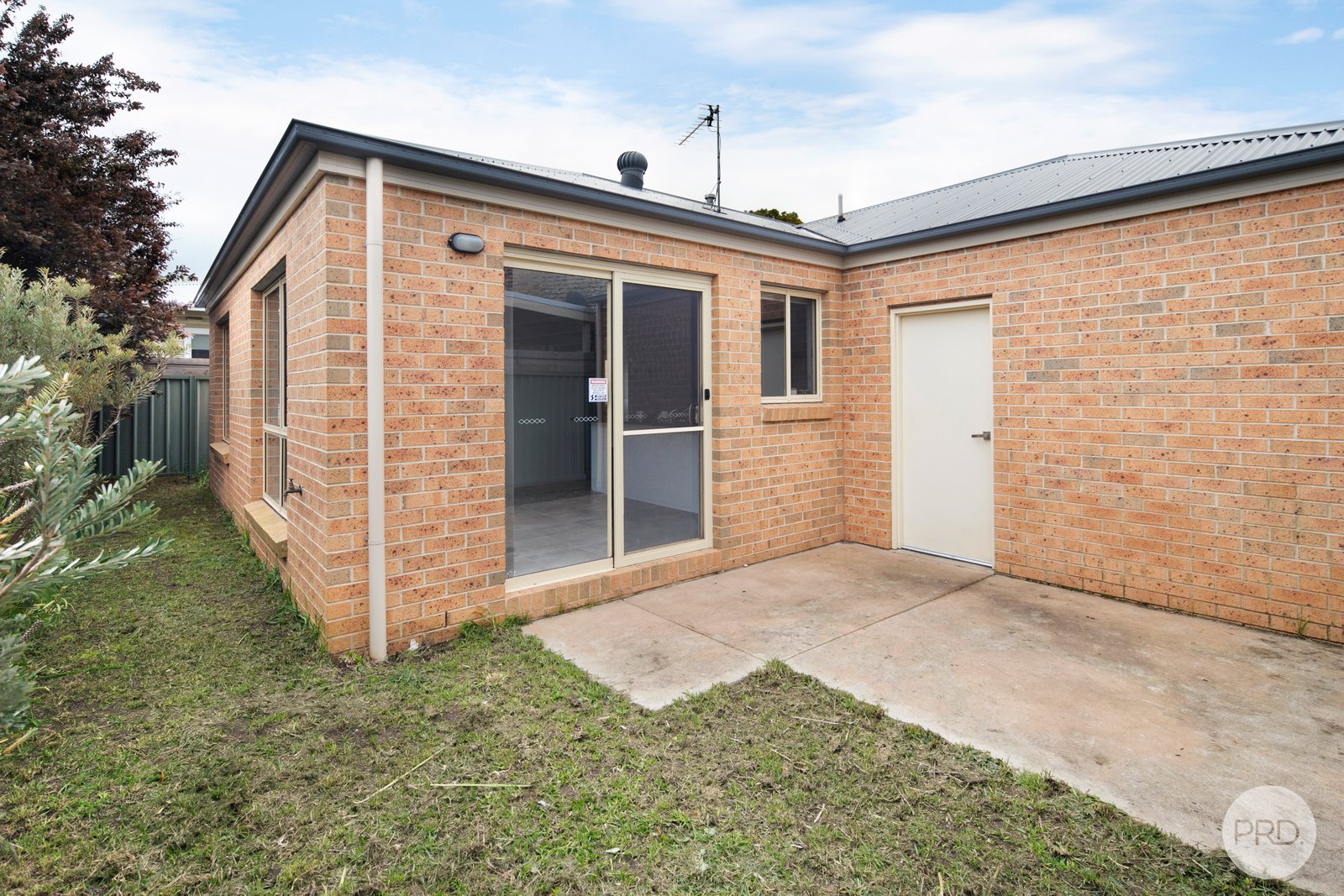 18 Hyacinth Grove WENDOUREE 8