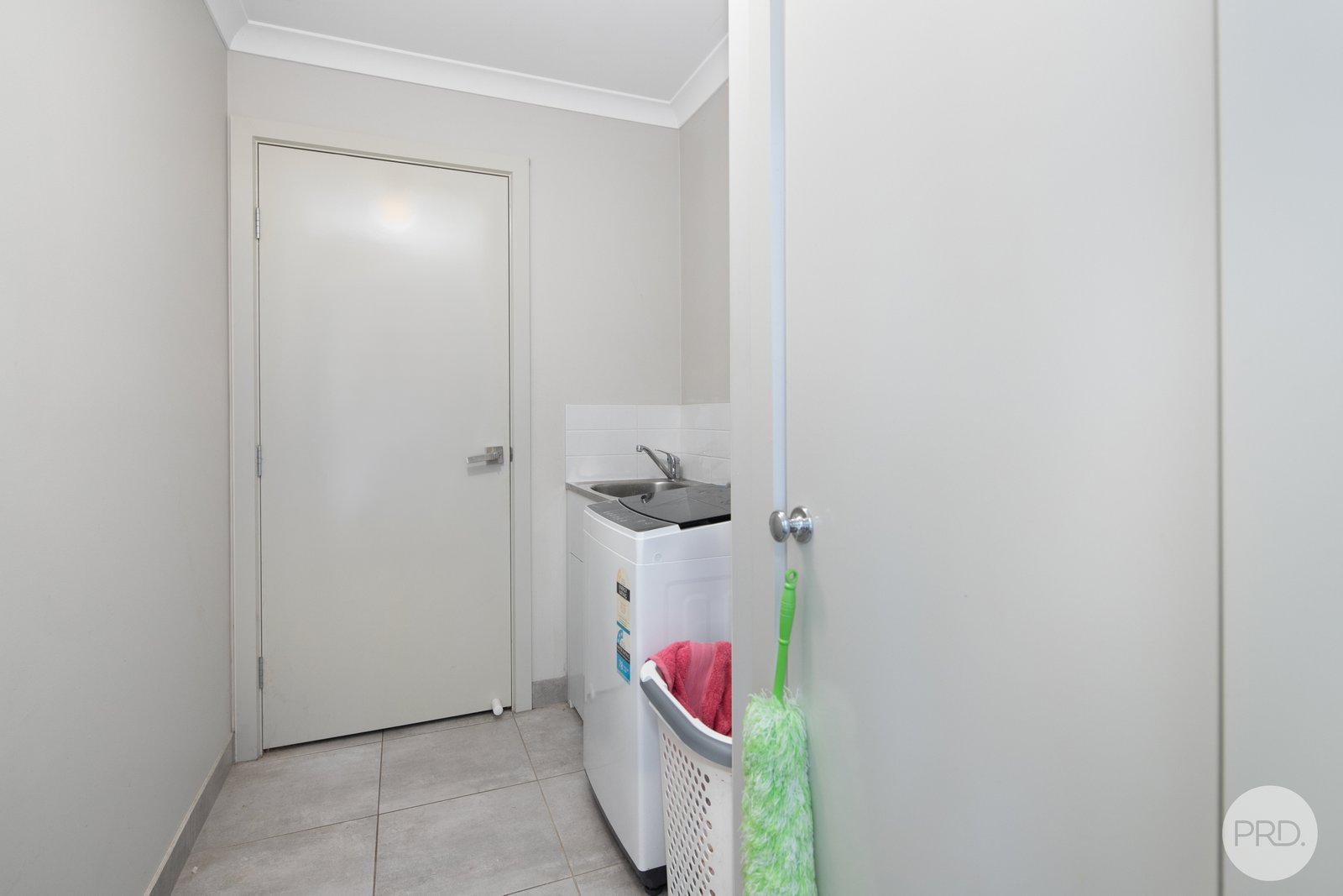 18 Hyacinth Grove WENDOUREE 11