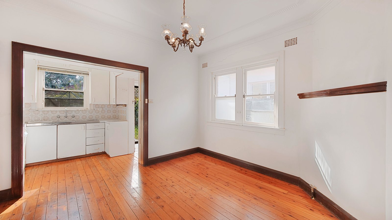 18 Ian Street MAROUBRA 2