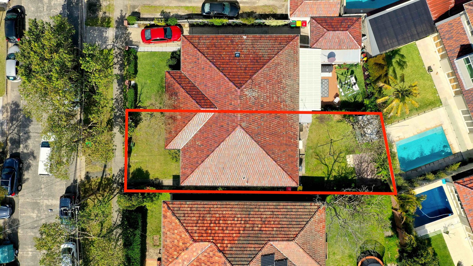 18 Ian Street MAROUBRA 9