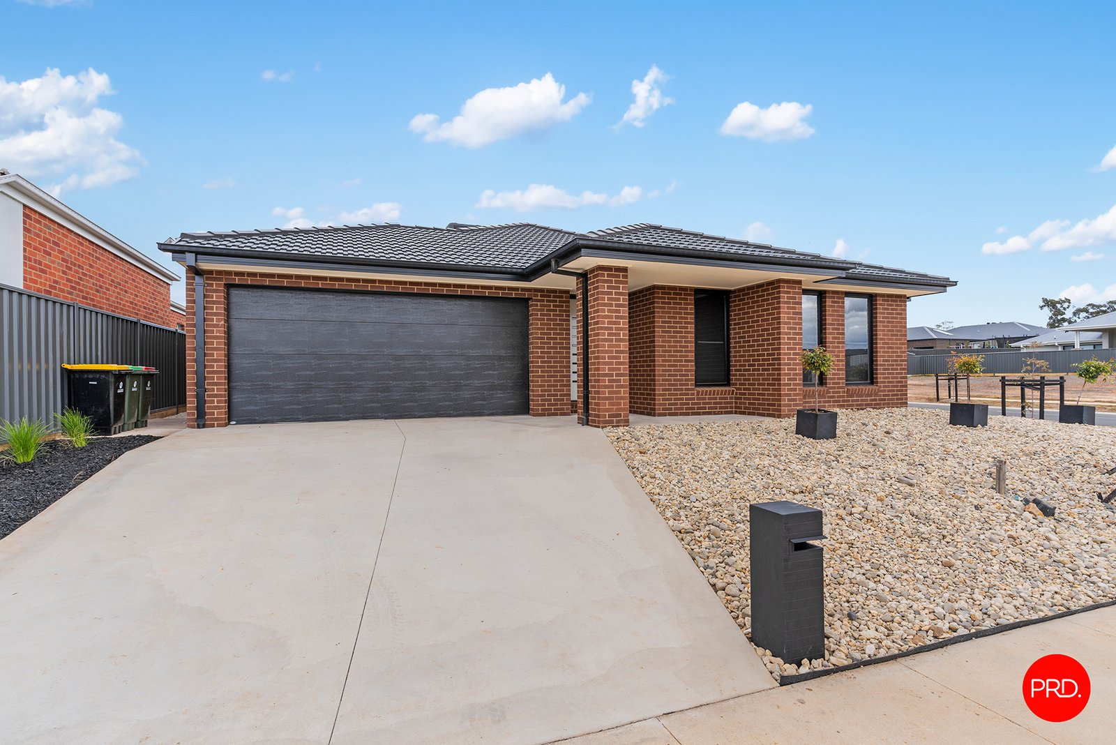 18 Imagine Drive STRATHFIELDSAYE 2