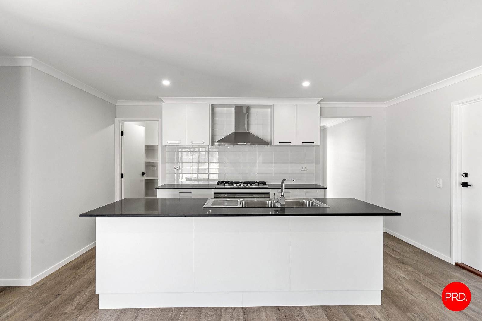 18 Imagine Drive STRATHFIELDSAYE 3