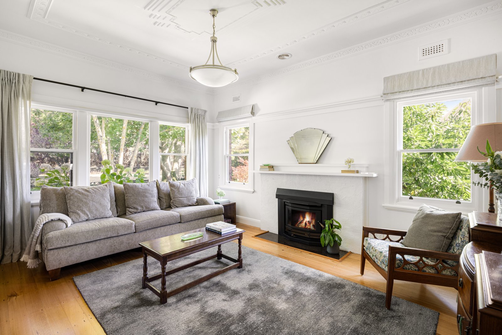 Real Estate and Property in 18 Jeffreys Street , Woodend, VIC