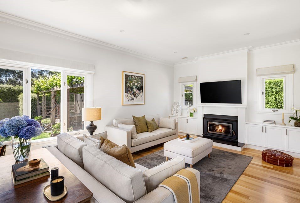 Real Estate and Property in 18 Jeffreys Street , Woodend, VIC