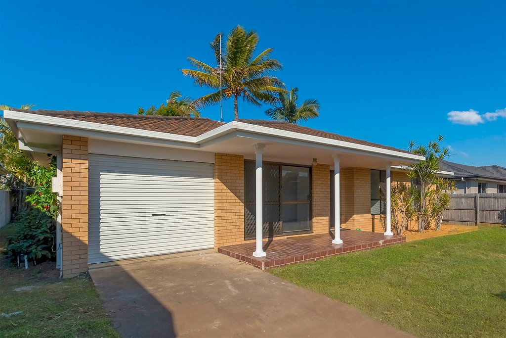 18 Joan St BURLEIGH WATERS 1