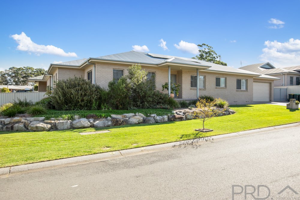 18 Johnson Drive EAST MAITLAND 1
