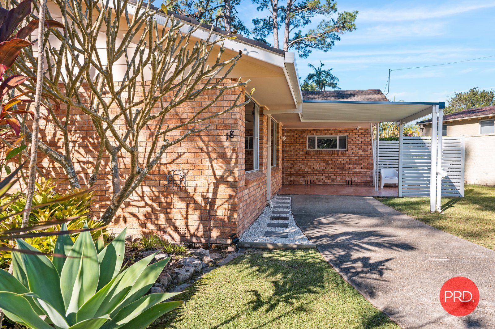 18 Joyce Street COFFS HARBOUR 3