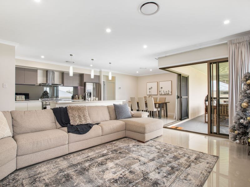 18 Judge Road NORTH ROTHBURY 2