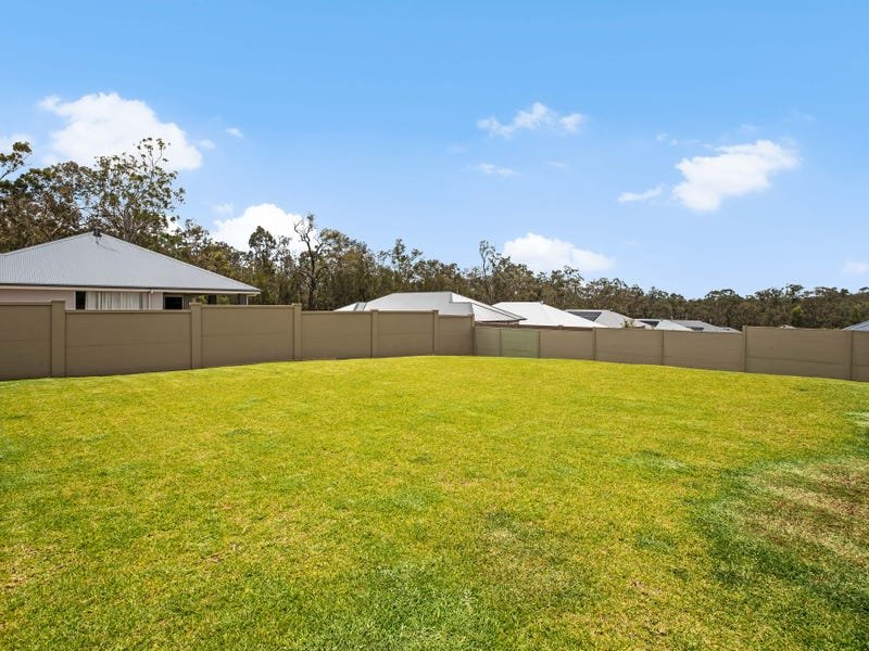 18 Judge Road NORTH ROTHBURY 14