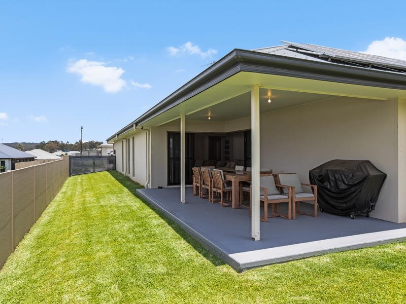 18 Judge Road NORTH ROTHBURY 17