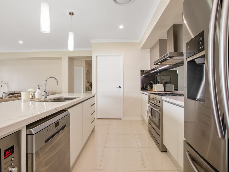 18 Judge Road NORTH ROTHBURY 28