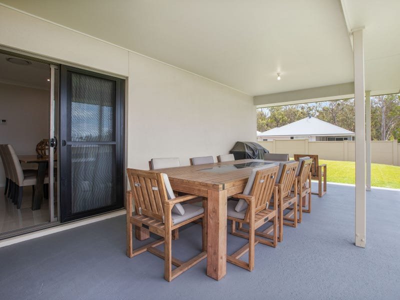 18 Judge Road NORTH ROTHBURY 32